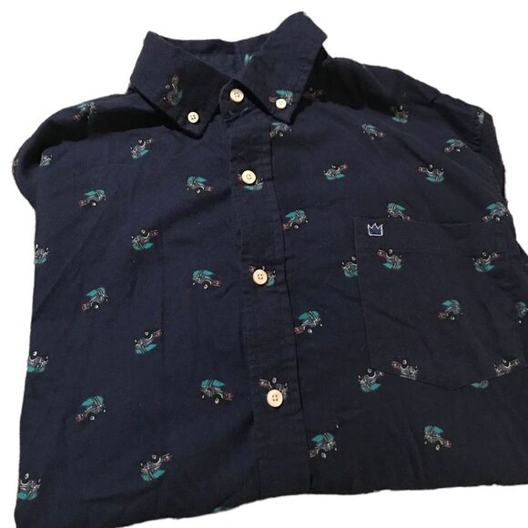 Crown and Ivy size medium long sleeved button down like new see pic - Picture 1 of 1